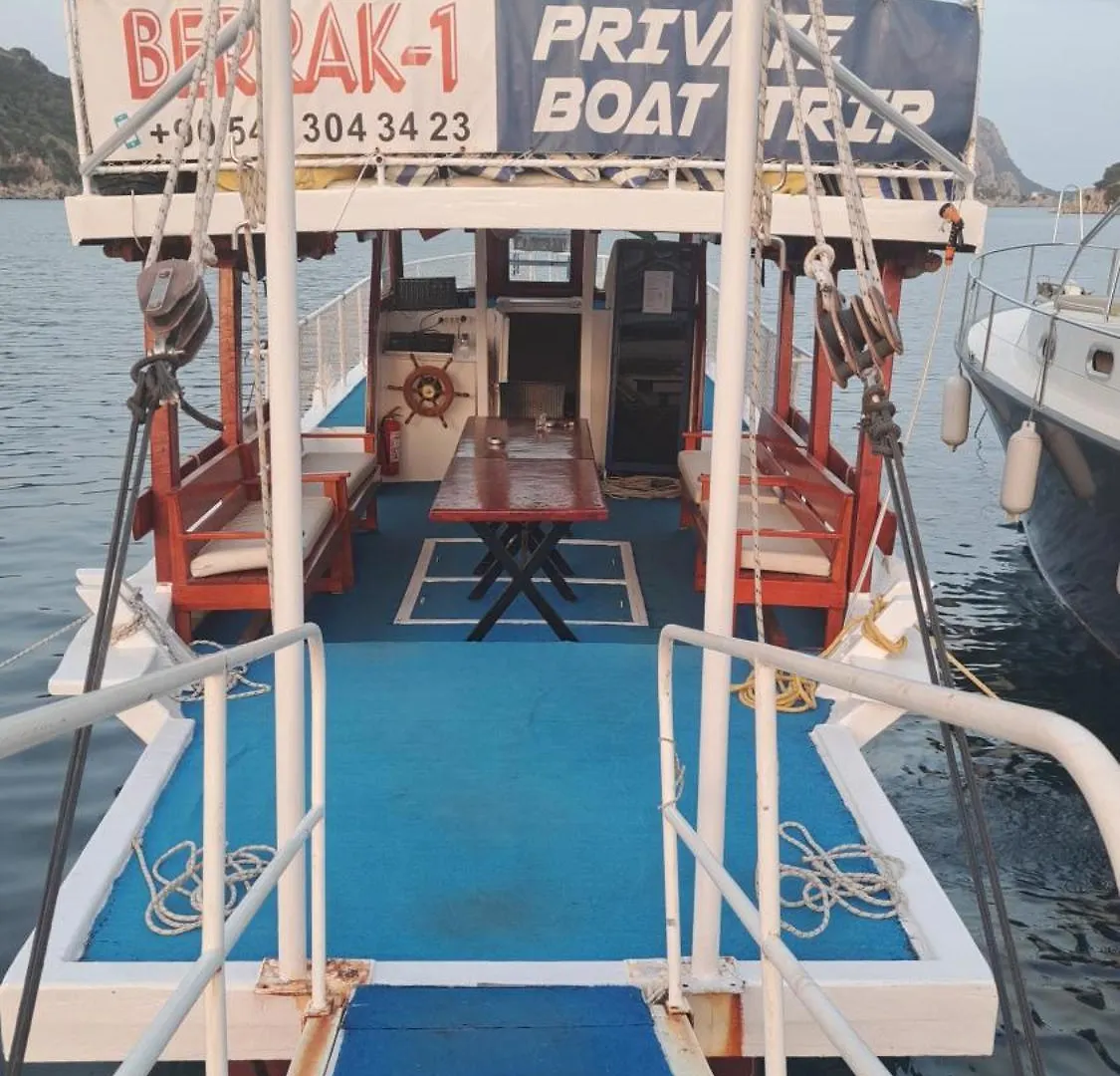 Отель Berrak1 Private Yacht Мармарис